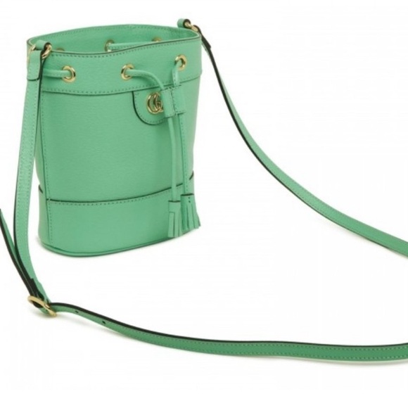 NWT GUCCI Ophidia GG Supreme Mini Bucket
Bag Shoulder Light Green - Picture 5 of 17